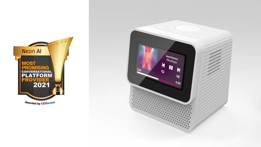 CIO Award for Most Promising Conversational Platform Provider 2021 next to Mycroft Mark II